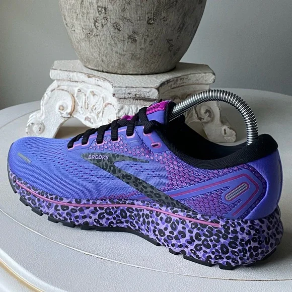 RARE Brooks 🦄 Ghost 14 🖤 Leopard Cheetah Athletic Running Shoes Black Purple 7.5 - Picture 4 of 12